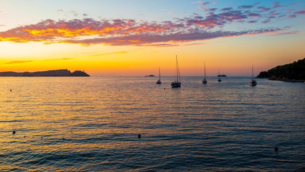 Hotel Villa Ottone Portoferraio Kültér fotó